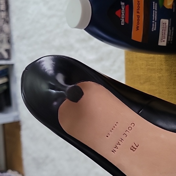 Cole Haan pumps - Picture 4 of 8